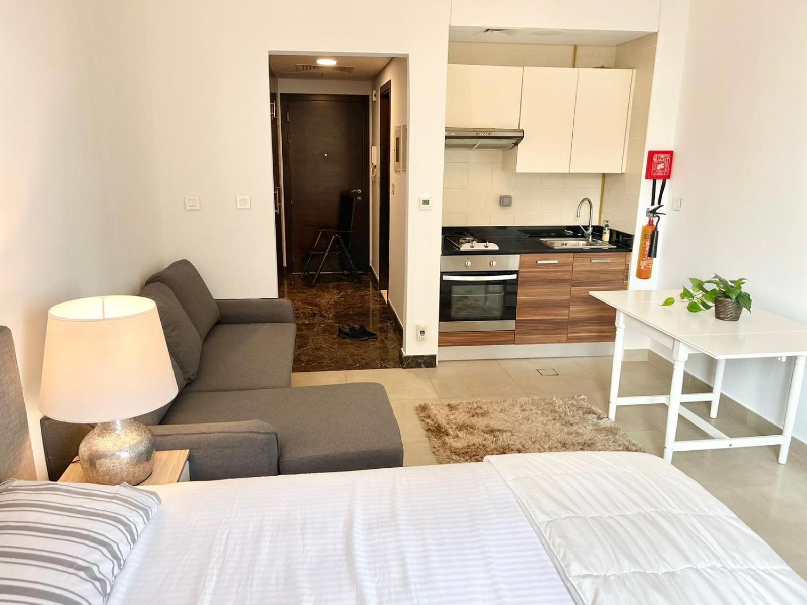 Super Elegant Studio Apartment-Sparkle Tower By Sweet Homes Dubai Exterior foto